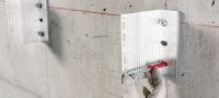 Plastová šroubová kotva HRD-HF Předmontovaná plastová hmoždinka do betonu a zdiva se šroubem odolným vůči korozi (žárový pozink, zápustná šestihranná hlava) Použití 3