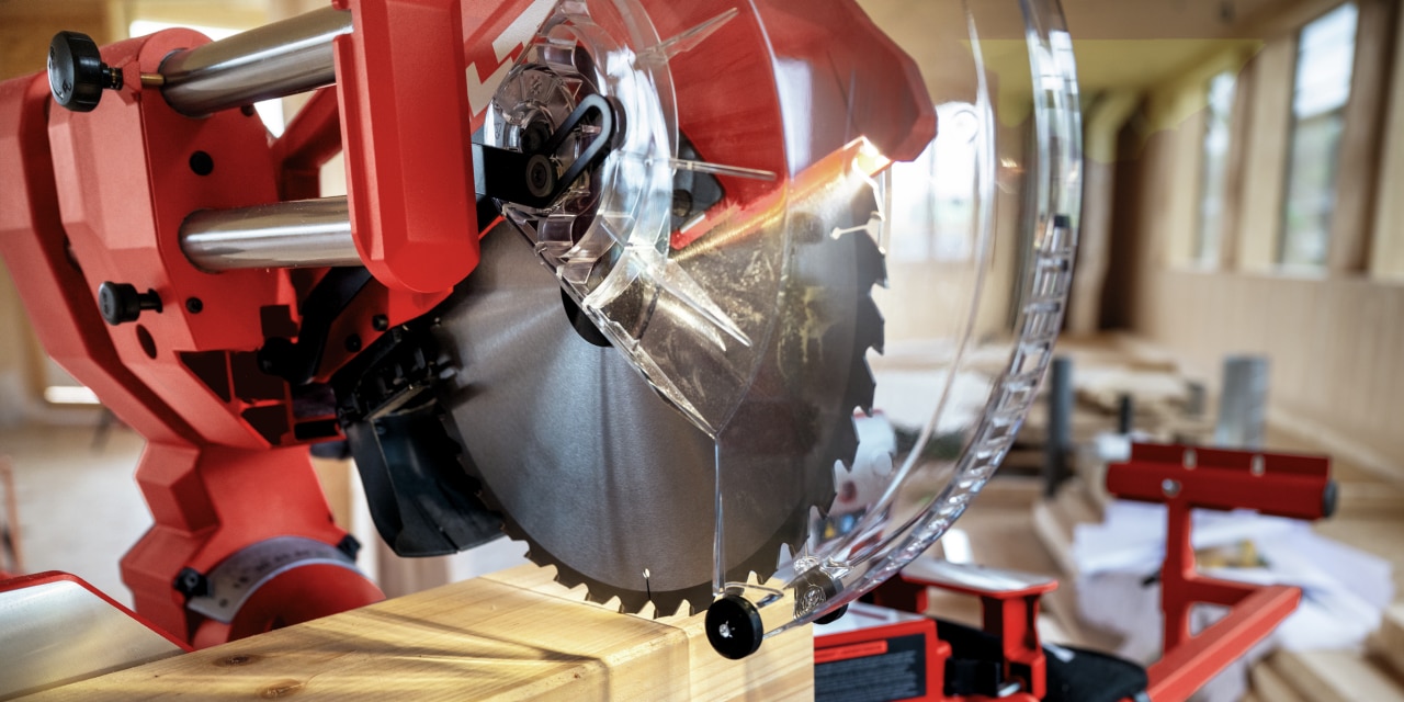 Pokosová pila Hilti SM 60-22 detail