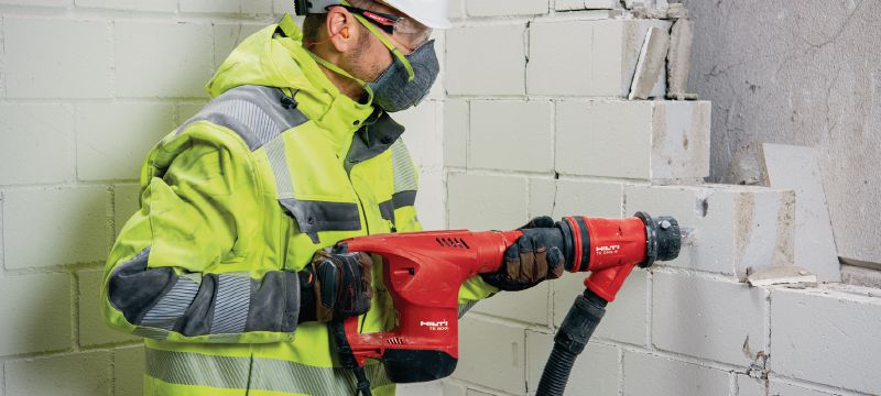 TE 500 SDS-Max Sekací kladivo Sekací kladivo SDS Max (TE-Y) pro lehké sekací práce v betonu a zdivu Použití 1
