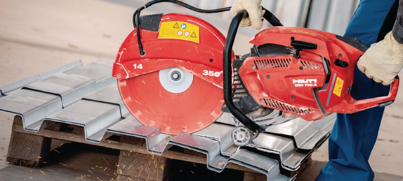 Diamantový kotouč na kovy SPX Extra prémiový diamantový kotouč pro vyšší řezný výkon v kovu a jiných základních materiálech Použití 1