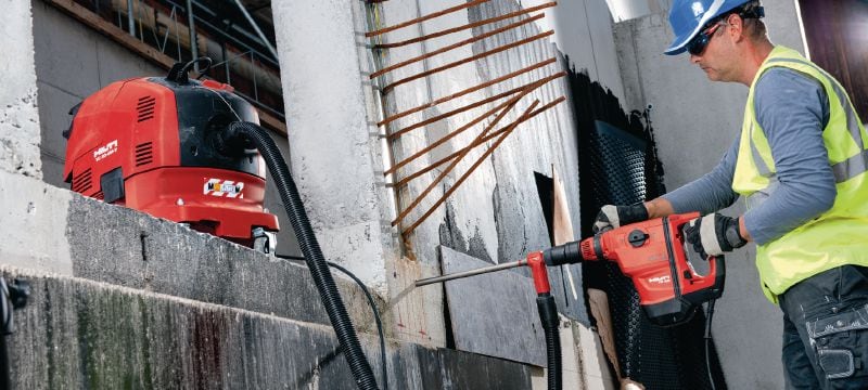 Kombinované kladivo TE 60-ATC-AVR Všestranné a výkonné kombinované kladivo SDS Max (TE-Y) na vrtání a sekání do betonu, s aktivním omezováním vibrací (AVR) a aktivní kontrolou krouticího momentu (ATC) Použití 1