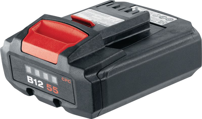 B 12-55 12V akumulátor Kompaktní, vysokokapacitní li-ion akumulátor 12 V, 5,0 Ah s modernizovanými články typu 21700, které umožňují zvládnutí více práce při jednom nabití