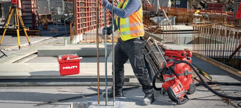 Lepicí hmota HIT-HY 200-R V3 Extra prémiová vytlačovací hybridní lepicí hmota se schválením pro dodatečné vlepování výztuží a kotvení patních desek do betonu Použití 1