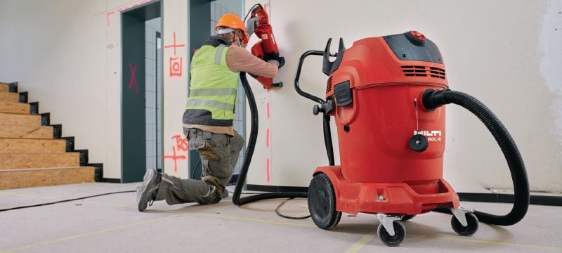 Vysavač VC 60M-X třídy M Velmi výkonný vysavač pro spojení s nářadím s elektrickým pohonem a úklid na staveništi (mokrý i suchý), nádrž 60l Použití 1