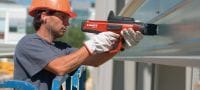 Páskované nábojky Clean-Tec (dlouhé) 6,8/18 M10 Páskované nábojky Clean-Tec s kalibrem .27 pro připevňování kovových roštů pomocí prachem poháněných přístrojů Použití 1