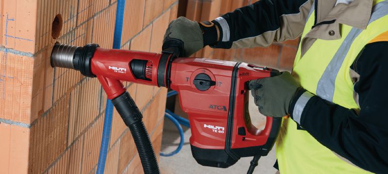 Kombinované kladivo TE 60-ATC-AVR Všestranné a výkonné kombinované kladivo SDS Max (TE-Y) na vrtání a sekání do betonu, s aktivním omezováním vibrací (AVR) a aktivní kontrolou krouticího momentu (ATC) Použití 1