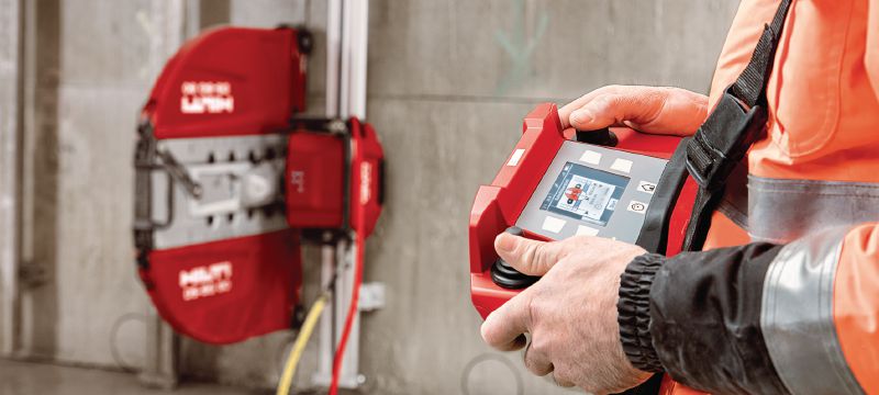 Equidist kotouč stěnové pily SPX MCL (60H: pro pily Hilti a Husqvarna®) Extra prémiový kotouč pro stěnové pily (15 kW) pro vysokou rychlost řezání a delší životnost v železobetonu (upínání 60H je kompatibilní se stěnovými pilami Husqvarna®) Použití 1