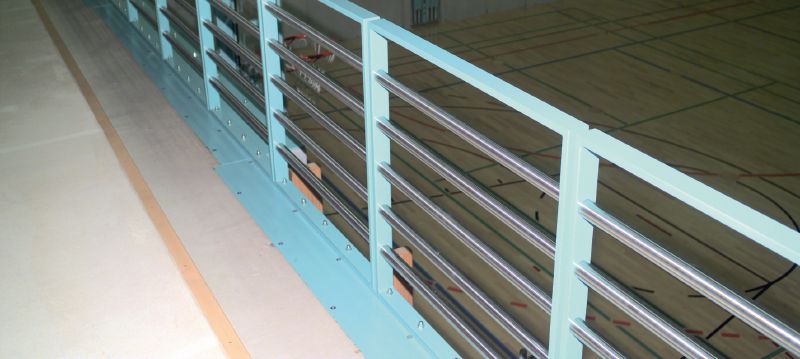 Expanzní kotva HSL4-SK Extra prémiová masivní expanzní kotva se schválením pro kotvení do betonu (uhlíková ocel, zápustná hlava) Použití 1