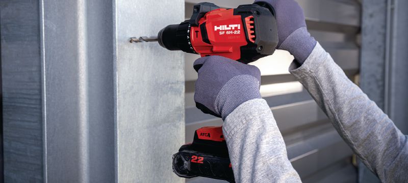 Akumulátorový vrtací šroubovák s příklepem SF 6H-22 Výkonný vrtací šroubovák s příklepem s aktivní kontrolou krouticího momentu a špičkovou ergonomií pro univerzální vrtání a šroubování do dřeva, kovu a zdiva (platforma akumulátoru Nuron) Použití 1