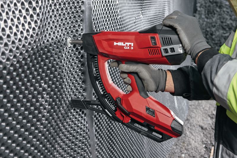 Hřeby do betonu (páskované) X-C G3 MX Standardní páskované hřeby do betonu a dalších základních materiálů pro plynem poháněný stroj GX 3 Použití 1