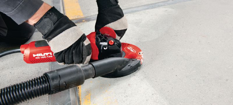 Úhlová bruska AG 125-13S 1300W úhlová bruska s uhlíkovým motorem s dlouhou životností pro řezání a broušení pomocí kotoučů o průměru do 125 mm Použití 1