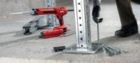 Kotevní šroub HAS-U A4 Vysoce výkonné kotevní šroub pro pouzdrové a lepicí hybridní/epoxidové kotvení ve beton a zdivo (nerezová ocel A4) Použití 1