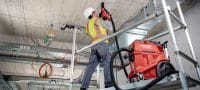 Vrtací kladivo TE 6-CL Výkonné vrtací kladivo SDS Plus (TE-C) s rukojetí ve tvaru D a s funkcí sekání Použití 2