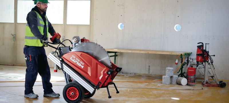 Equidist kotouč stěnové pily – tichý SPX LCS (60H: pro pily Hilti a Husqvarna®) Extra prémiový kotouč pro stěnové pily (5–10 kW) pro vysokou rychlost řezání, delší dobu životnosti a snížení hlučnosti (upínání 60H je kompatibilní se stěnovými pilami Hilti a Husqvarna®) Použití 1