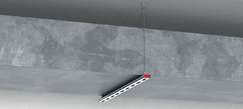 Sada MW-EB CL Nosníkový zámek s drátěným lanem, zakončení šroubem s okem Drátěné lano s předem namontovaným šroubem s okem se závitem a nastavitelným nosníkovým zámkem pro zavěšení nosníkového systému z betonových a ocelových konstrukcí Použití 1