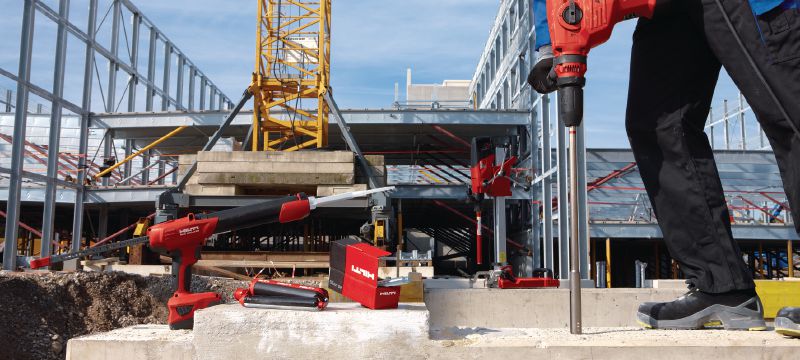 TE-YRT Nástroj na zdrsnění otvoru Nástroj na zdrsnění hladkých otvorů vyvrtáných diamantovým vrtáním do betonu Použití 1