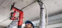 Kabelová příchytka X-FB MX Kovová kabelová příchytka pro použití s páskovanými hřeby Použití 3