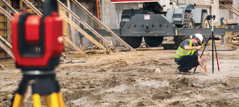 Digitální přístroj k zaměřování PLT 300 Automatizovaný stavební zaměřovací přístroj urychlí zaměřovací práce na stavbách díky digitálním postupům a BIM Použití 1