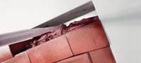 Flexibilní protipožární pěna CFS-F FX Flexibilní protipožární pěna se snadnou instalací pomáhá vytvořit ohňovou a kouřovou bariéru okolo kabelových a smíšených prostupů Použití 4