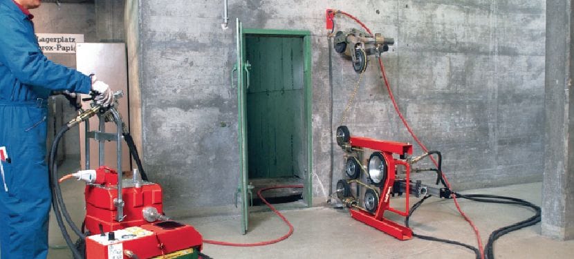 Elektricky pokovované diamantové lano SP-L/M (beton a ocel) Prémiové diamantové lano pro vysokou řeznou rychlost v železobetonu (diamantová lanová pila 10–15 kW) Použití 1