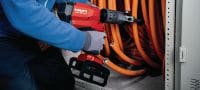NCT 85 C-22 Akumulátorové nůžky na měděné/hliníkové kabely Akumulátorové nůžky s pistolovou rukojetí na měděné a hliníkové kabely do průměru 3,2” │ 80 mm (platforma baterie Nuron) Použití 3