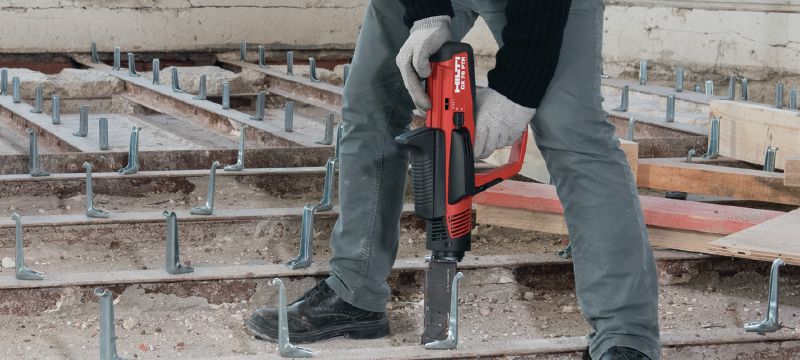 Spřahovací kotva X-HVB Spřahovací kotvy pro konstrukce z kompozitních nosníků Použití 1