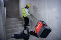 12V olovnicový a křížový laser PMC 20-CG Kombinovaný laser se zeleným paprskem se 2 liniemi a 5 body pro kontrolu svislosti, nivelace, zarovnávání a vyměřování pravých úhlů (s 12V baterií) Použití 2
