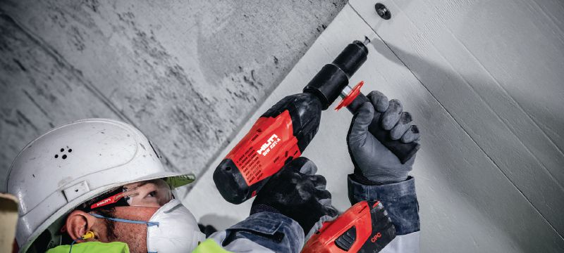 Expanzní kotva HFB-HCR Vysoce výkonná průvleková kotva s vysokou odolností proti korozi pro připevňování protipožárních desek k betonu Použití 1